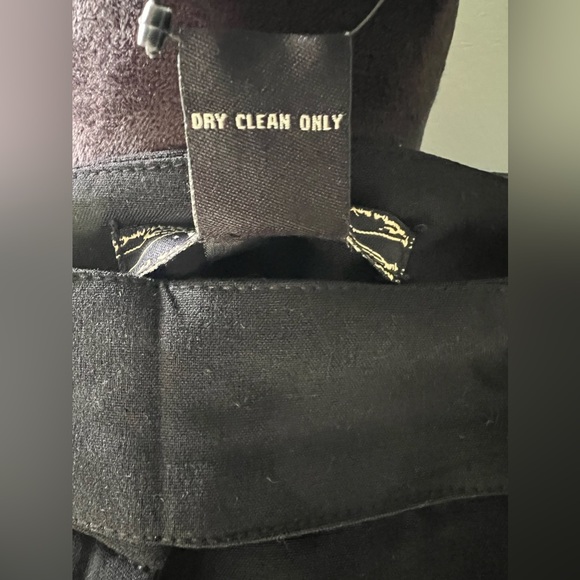 Vertigo ✨ Black, Mid Rise Bermuda Shorts 🖤 - Picture 8 of 8